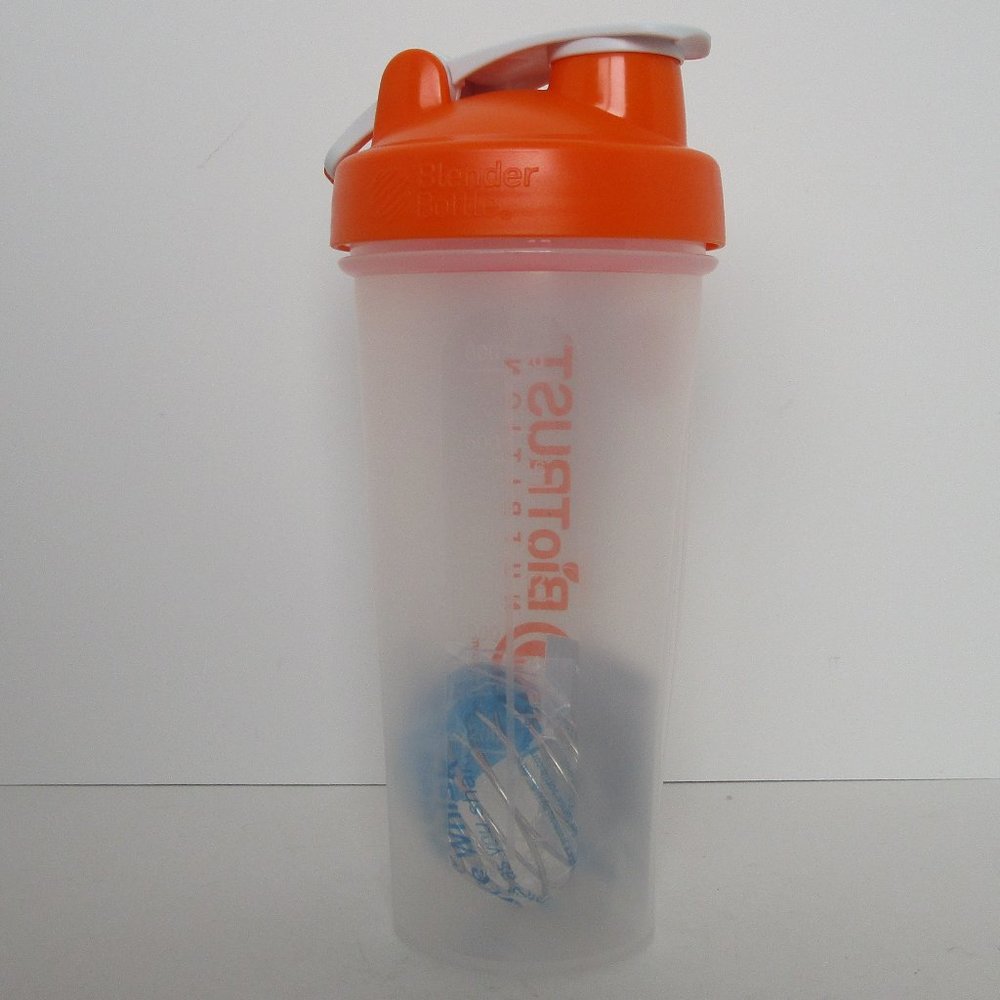 NWT Blenderbottle
